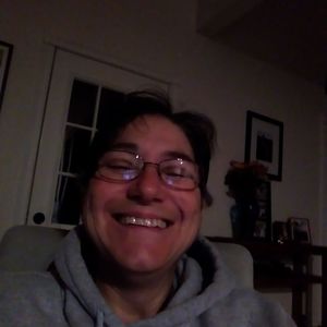 Meet your Posher, Debbie